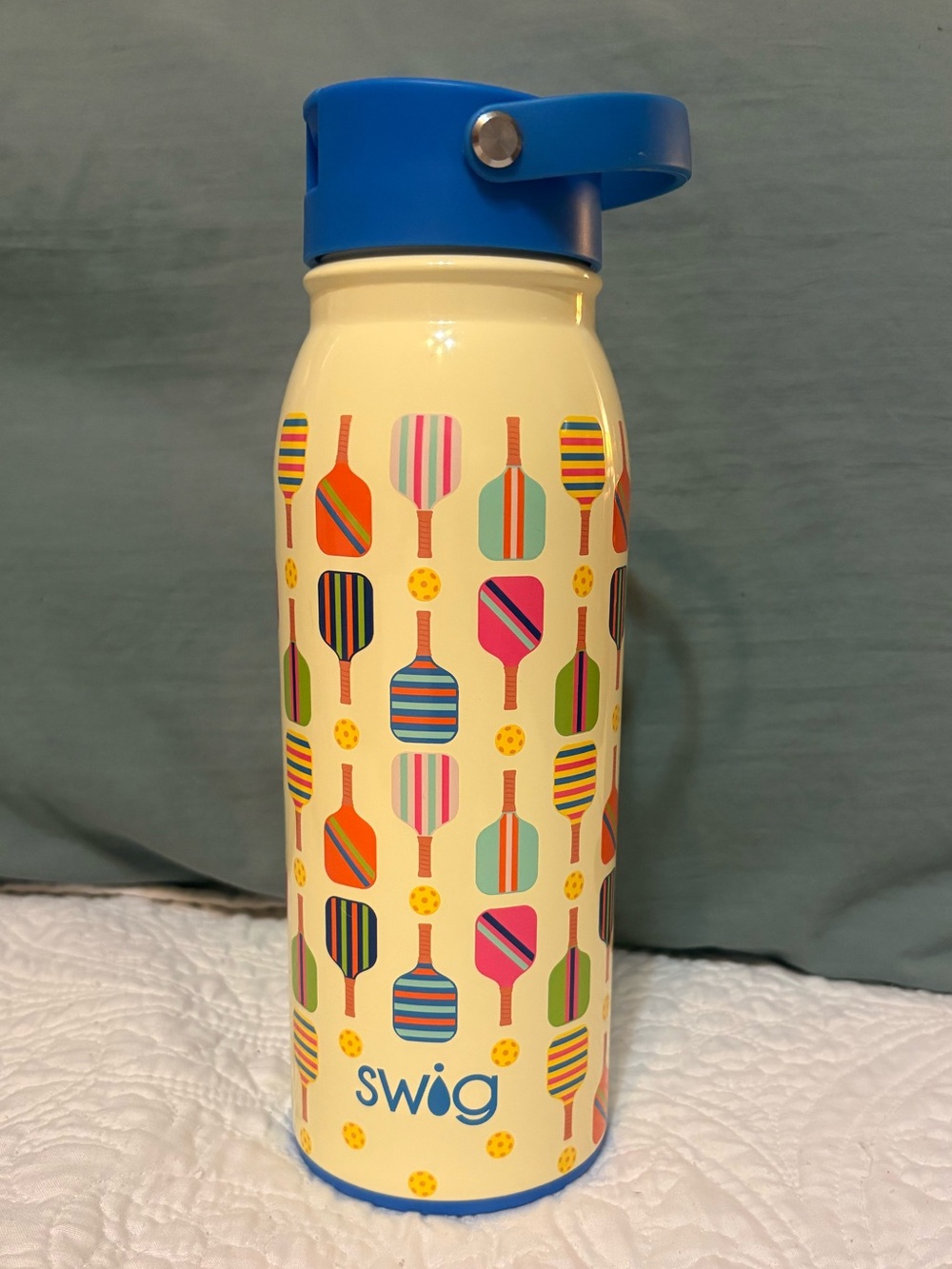 Swig Life 20 oz Flip + Sip Water Bottle-Pickleball Print
